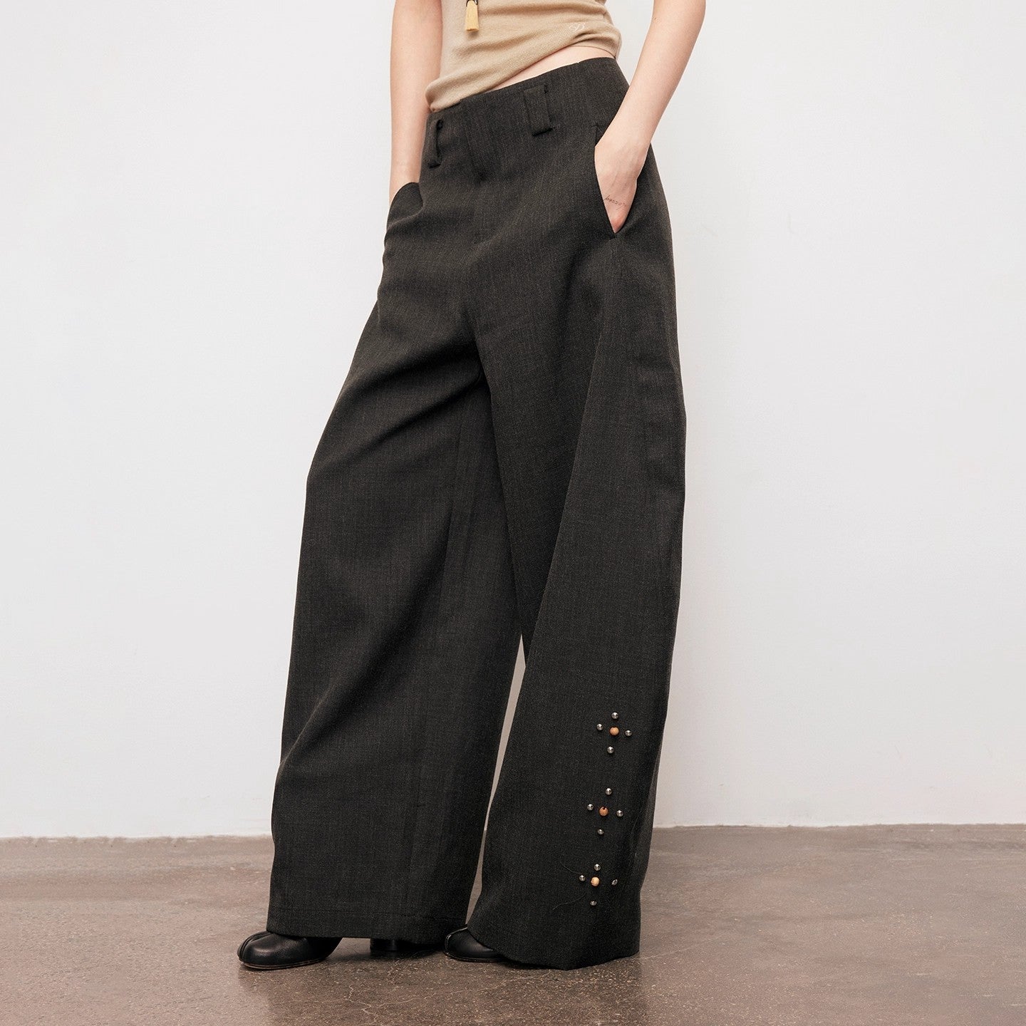 Dpercent | Cotton and wool blend V-neck color-block long-sleeved knitted sweater