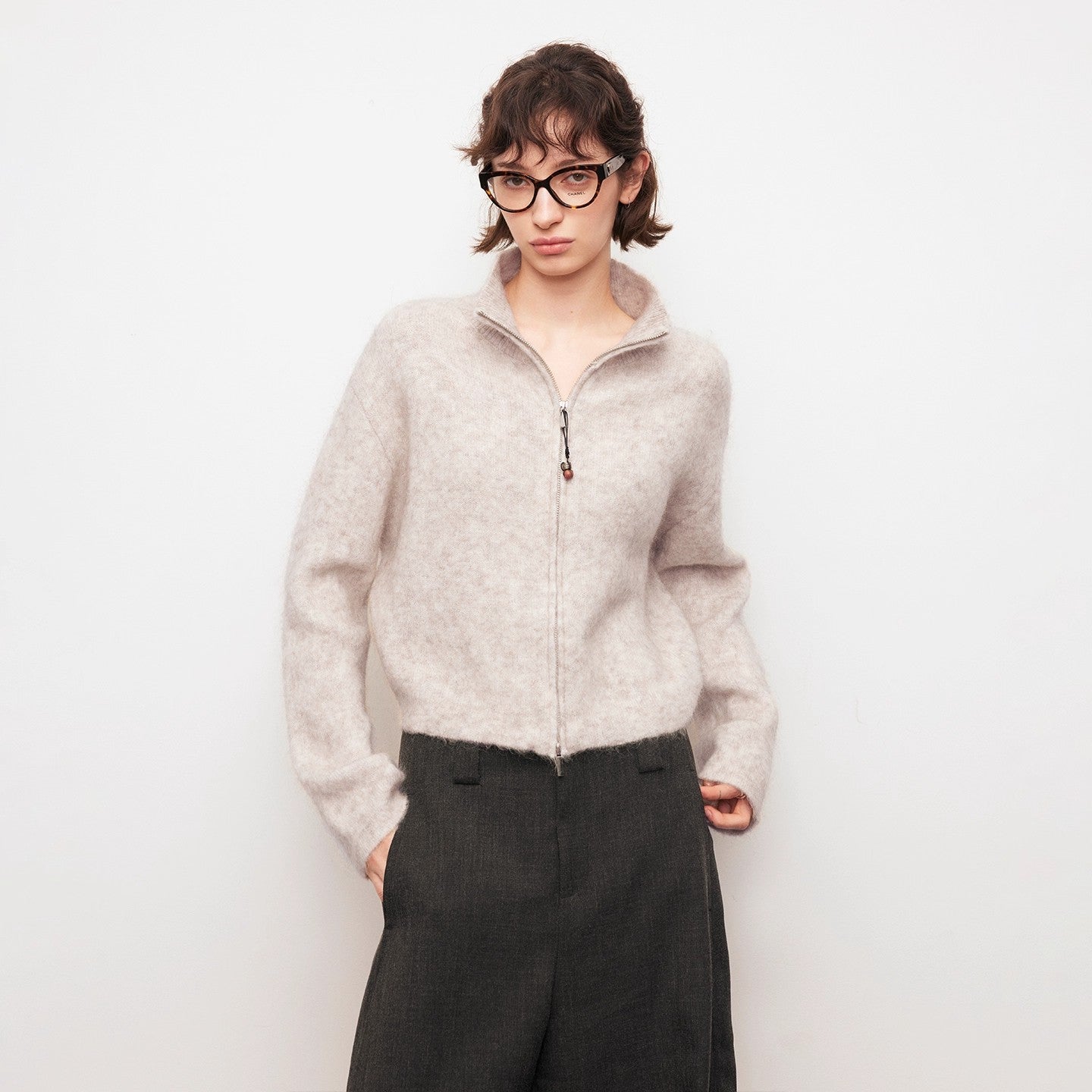 Dpercent | Loose-fitting knitted sweater made of merino wool
