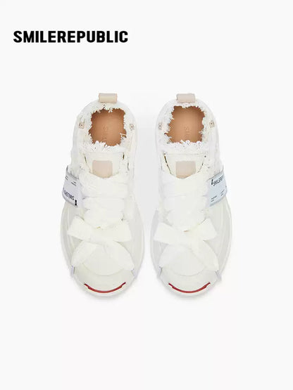 SMILEREPUBLIC | White low-top Chuck Smile Canvas Shoes